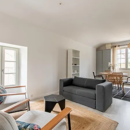 Apartment Charmant Appt Sur Les Bords De Loire Bouchemaine